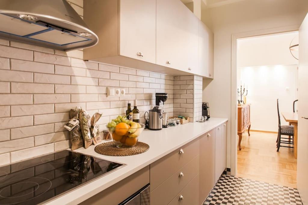 Luxurious Apartment Kolonaki Ateny Zewnętrze zdjęcie